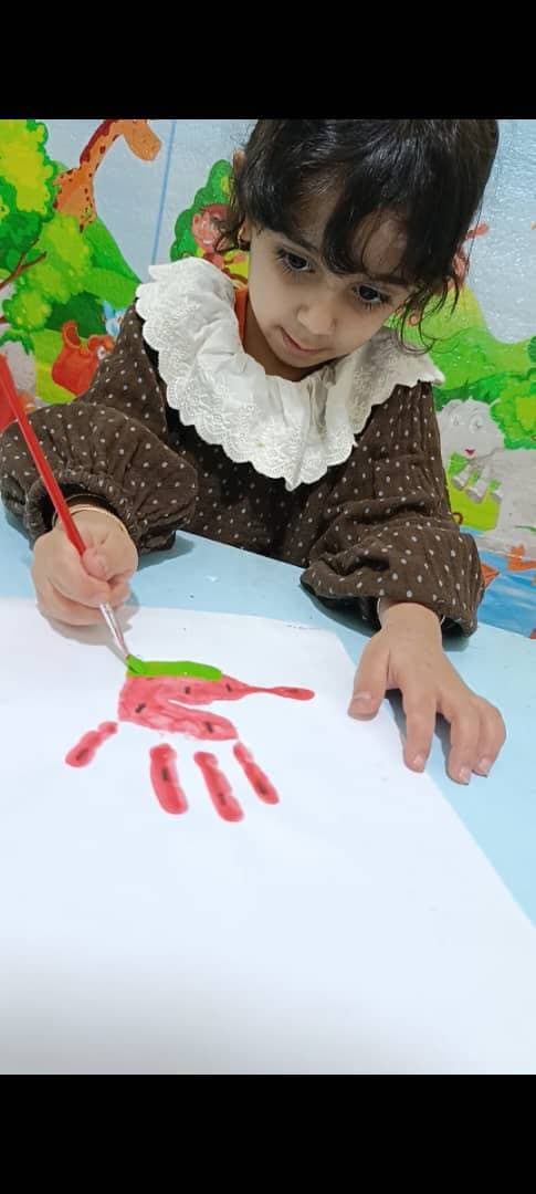 خلق هندوانه با آبرنگ (کودک4ساله)